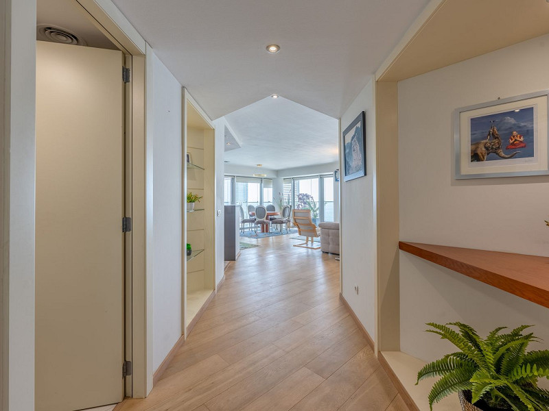 Квартира с бесконечными видами в Барселоне: Оазис между небом и морем. Фото:  7