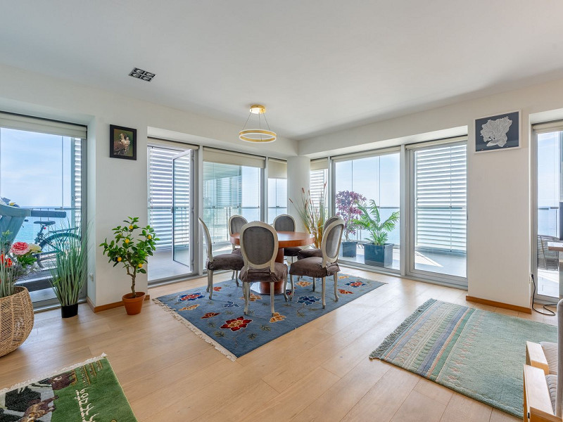 Квартира с бесконечными видами в Барселоне: Оазис между небом и морем. Фото:  8