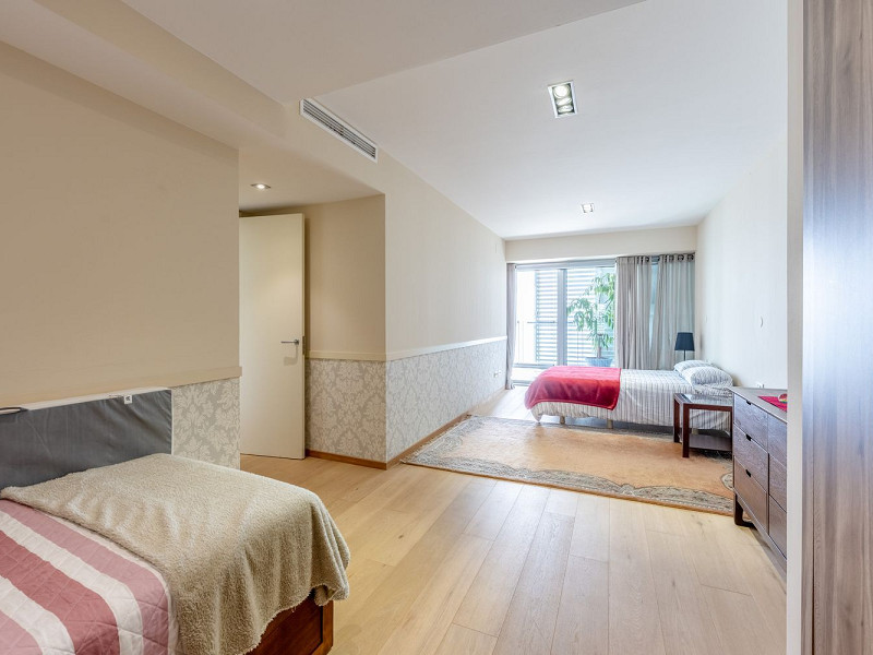 Квартира с бесконечными видами в Барселоне: Оазис между небом и морем. Фото:  24