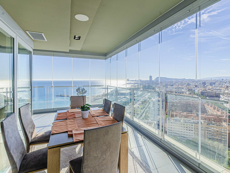 High-Rise Apartment with Terrace and Panoramic Views in Diagonal Mar, Barcelona. Photo:  14