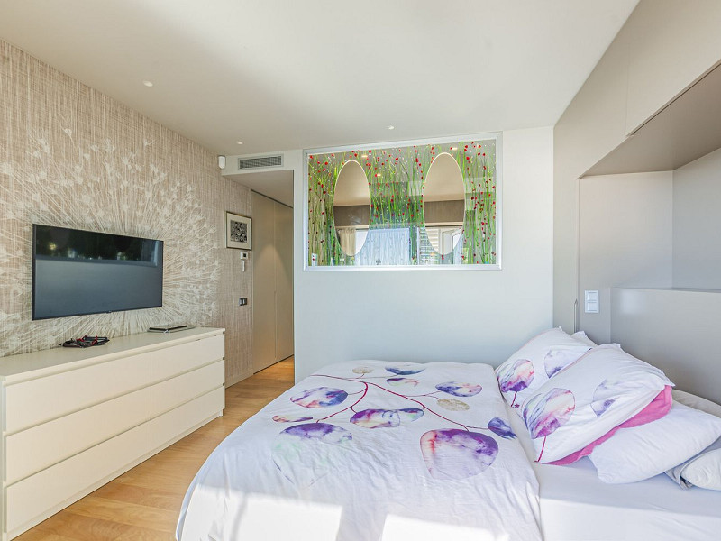 High-Rise Apartment with Terrace and Panoramic Views in Diagonal Mar, Barcelona. Photo:  22