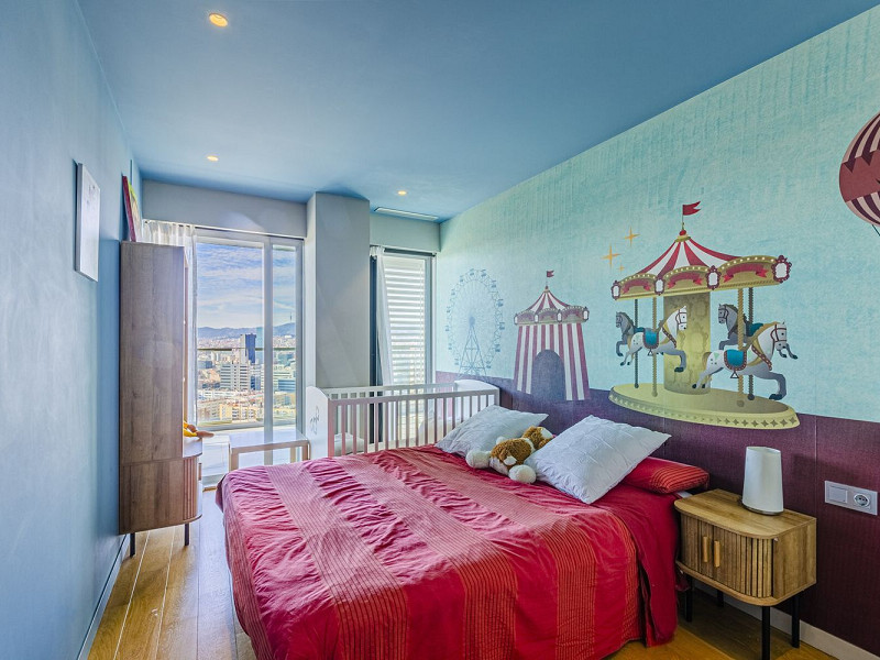 High-Rise Apartment with Terrace and Panoramic Views in Diagonal Mar, Barcelona. Photo:  24