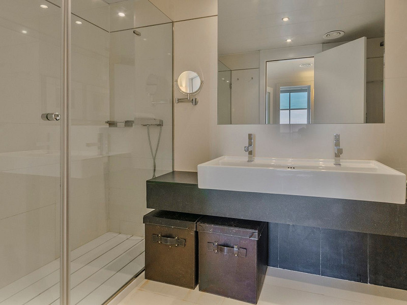 Пентхаус с панорамной террасой и видом на море в Диагональ Мар, Барселона. Фото:  18