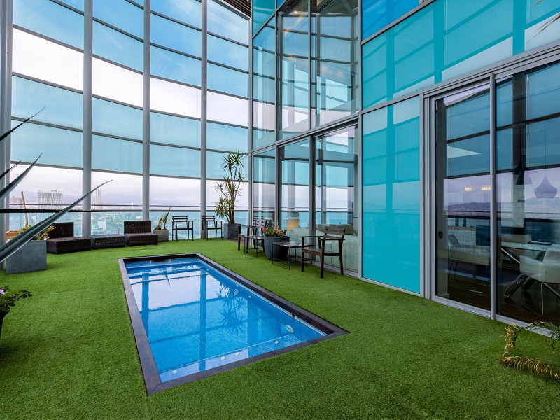 Элитный пентхаус с панорамной террасой на первой линии моря в Диагональ Мар, Барселона. Фото:  5