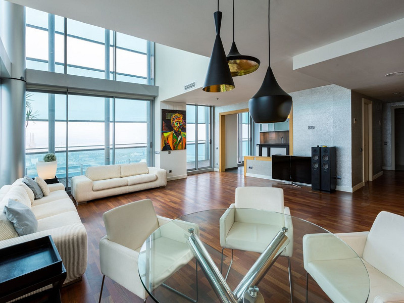 Элитный пентхаус с панорамной террасой на первой линии моря в Диагональ Мар, Барселона. Фото:  11