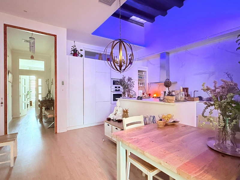 Эксклюзивный объект смешанного назначения рядом с L’Illa Diagonal – Barcelona. Фото:  10