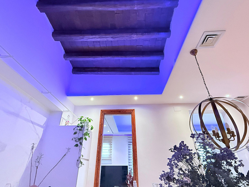 Эксклюзивный объект смешанного назначения рядом с L’Illa Diagonal – Barcelona. Фото:  14