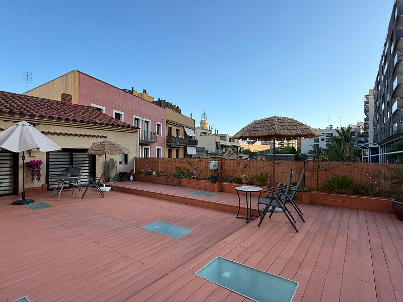 Эксклюзивный объект смешанного назначения рядом с L’Illa Diagonal – Barcelona. Фото:  16