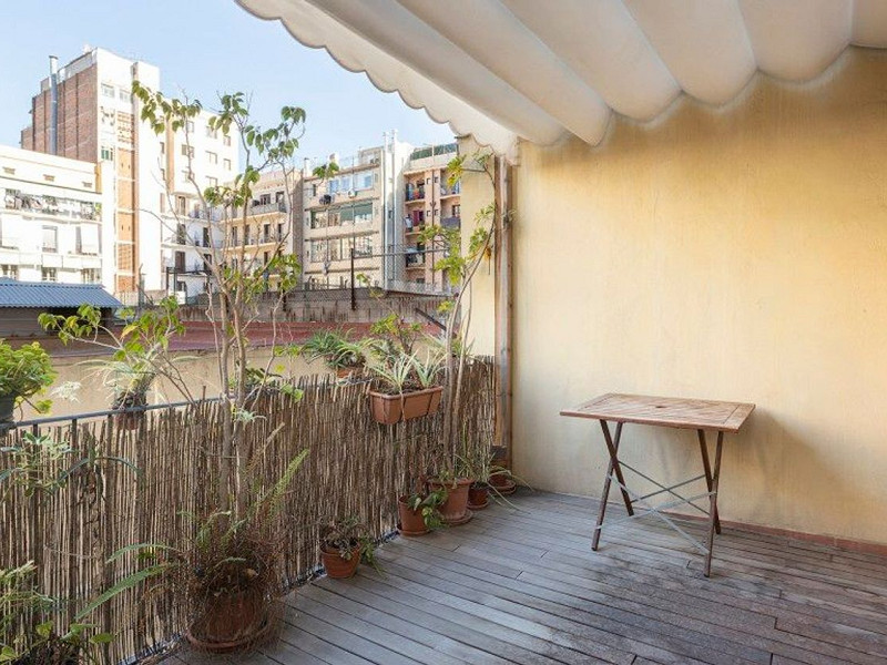 Очаровательная квартира с частной террасой в Сант Антони, Барселона. Фото:  11