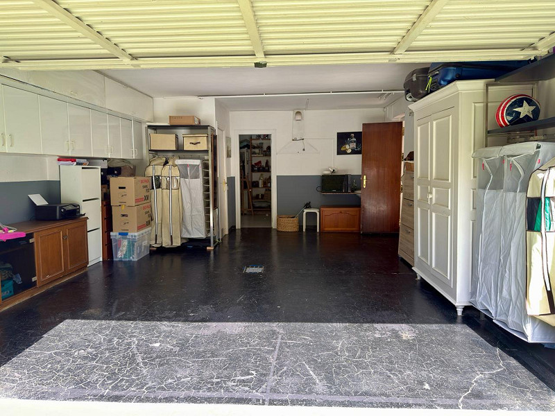 Casa Mediterránea con Jardín y Piscina en Gava Mar, Barcelona. Foto:  26