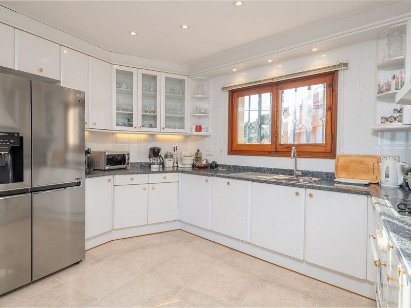 Эксклюзивная вилла на первой линии моря в Тамариу, Коста-Брава. Фото:  33