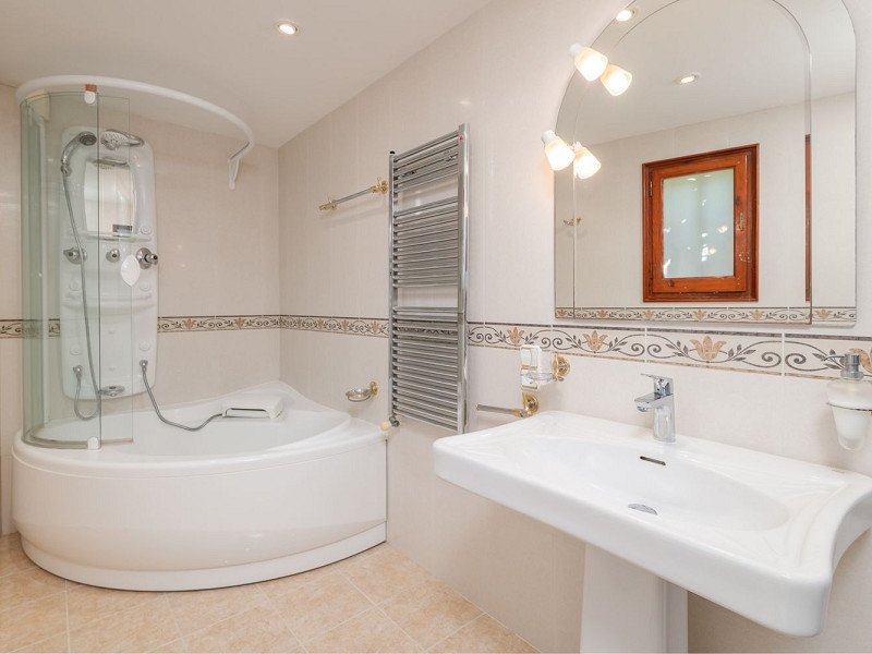 Эксклюзивная вилла на первой линии моря в Тамариу, Коста-Брава. Фото:  39