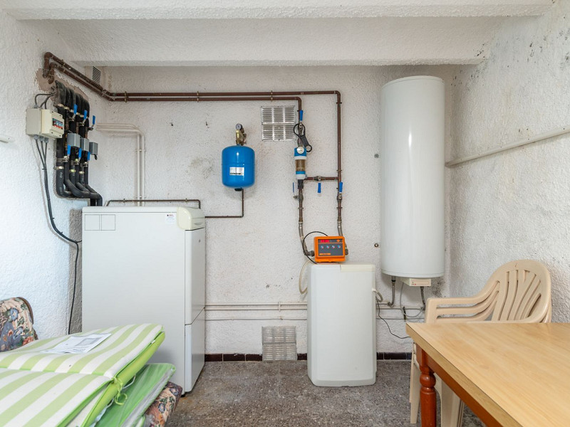 Эксклюзивная вилла на первой линии моря в Тамариу, Коста-Брава. Фото:  60