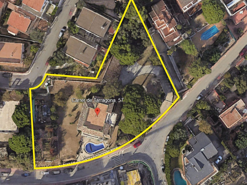 Земельный участок под жилую застройку с инвестиционным потенциалом в Тейя, Барселона. Фото:  7