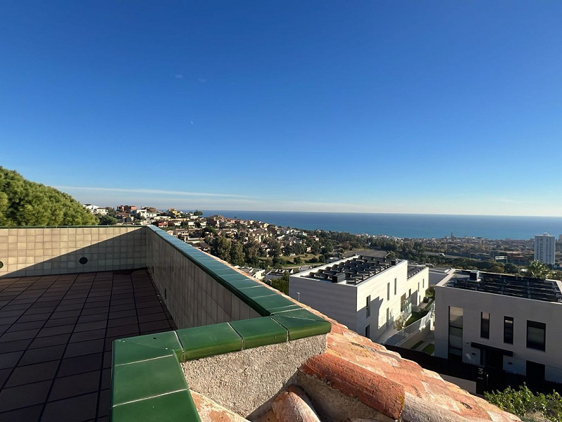 Земельный участок под жилую застройку с инвестиционным потенциалом в Тейя, Барселона. Фото:  28