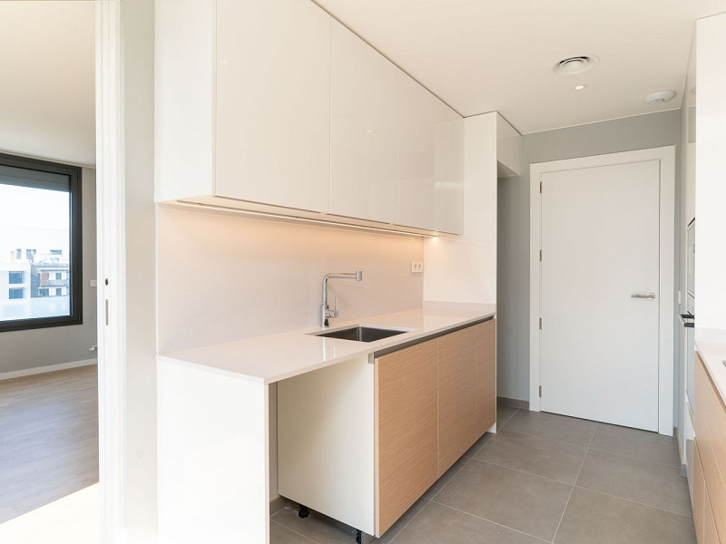 Residencial Marenostrum en Badalona, a 3 km de Barcelona. Foto:  9