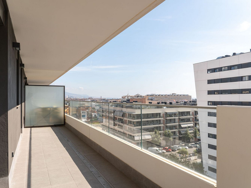 Residencial Marenostrum en Badalona, a 3 km de Barcelona. Foto:  14