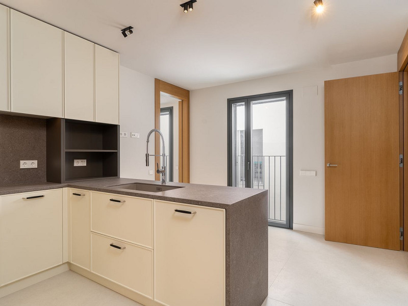 Квартиры в новом жилом комплексе в районе Саррия-Сан-Жерваси, Барселона. Фото:  9