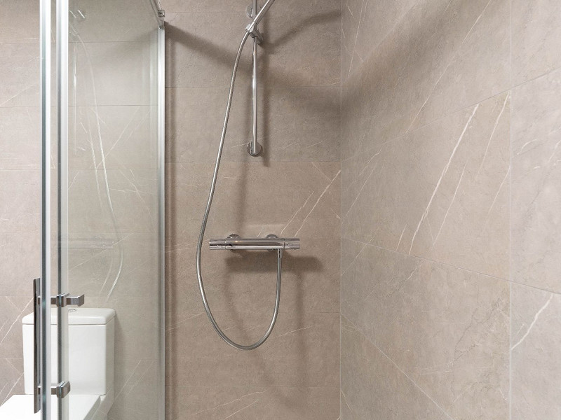 Жилой комплекс Tres Creus: современные квартиры недалеко от центра Сабаделя, Барселона. Фото:  9