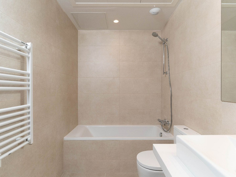 Жилой комплекс Tres Creus: современные квартиры недалеко от центра Сабаделя, Барселона. Фото:  15