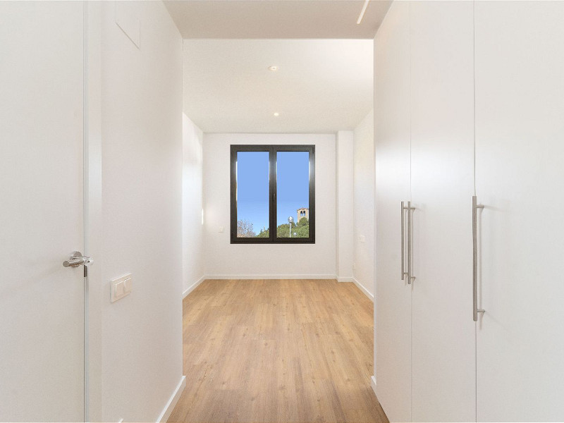 Жилой комплекс Tres Creus: современные квартиры недалеко от центра Сабаделя, Барселона. Фото:  16