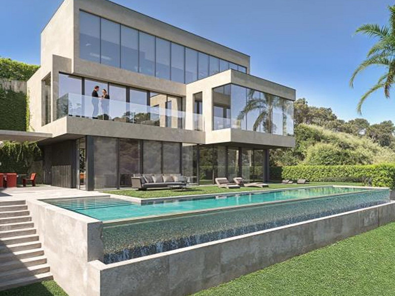 Exclusive plots with bespoke architectural projects on the Costa Brava. Photo:  7