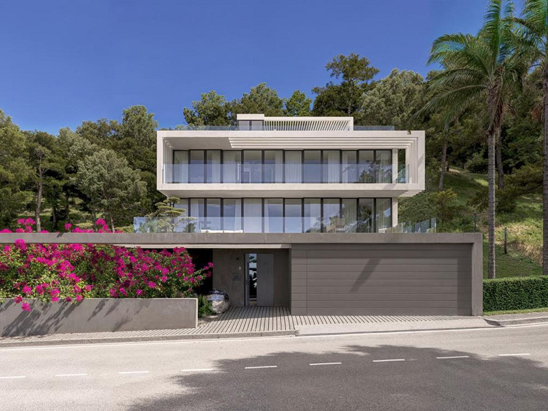 Exclusive plots with bespoke architectural projects on the Costa Brava. Photo:  14