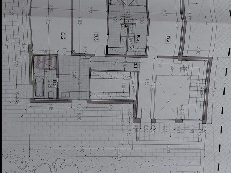 Villa contemporánea con jardín y piscina en Santa Agnes de Malanyanes, La Roca del Valles, Barcelona. Foto:  49