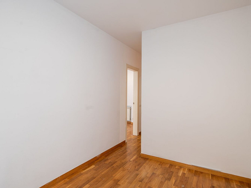 Piso reformado con distribución funcional en Sant Gervasi – La Bonanova, Barcelona. Foto:  10