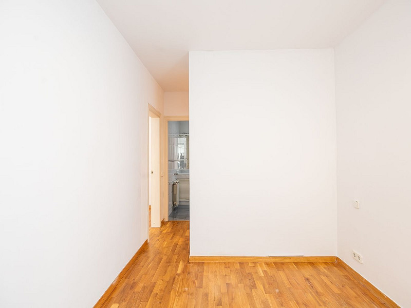 Piso reformado con distribución funcional en Sant Gervasi – La Bonanova, Barcelona. Foto:  11