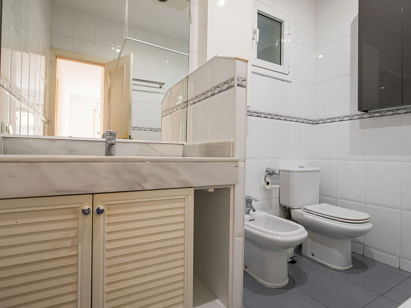 Piso reformado con distribución funcional en Sant Gervasi – La Bonanova, Barcelona. Foto:  13