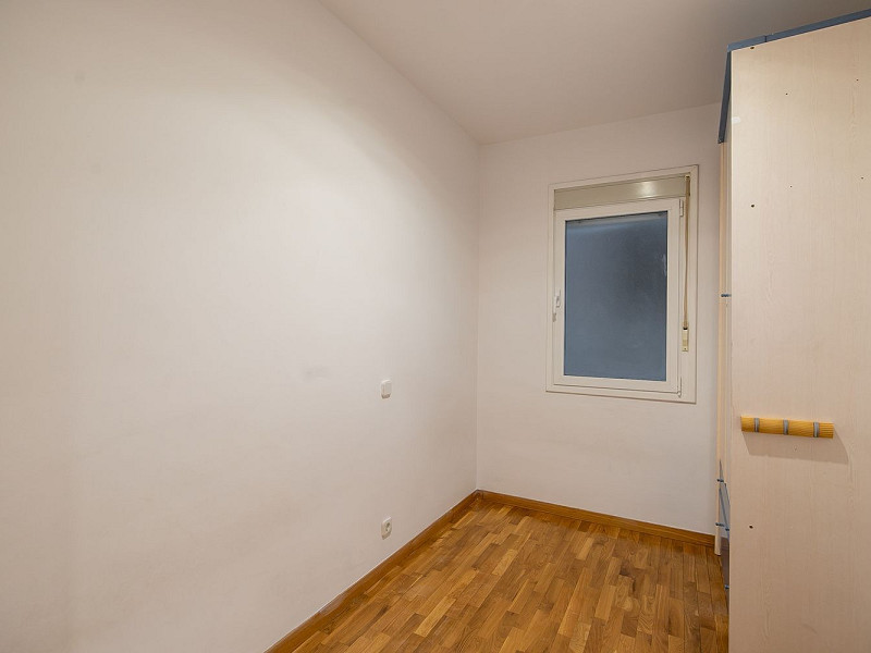 Piso reformado con distribución funcional en Sant Gervasi – La Bonanova, Barcelona. Foto:  17