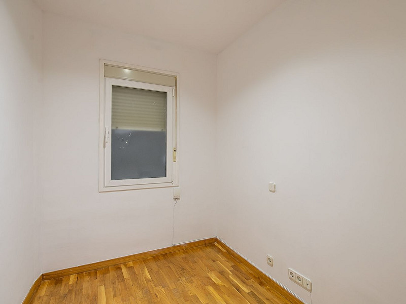 Piso reformado con distribución funcional en Sant Gervasi – La Bonanova, Barcelona. Foto:  19