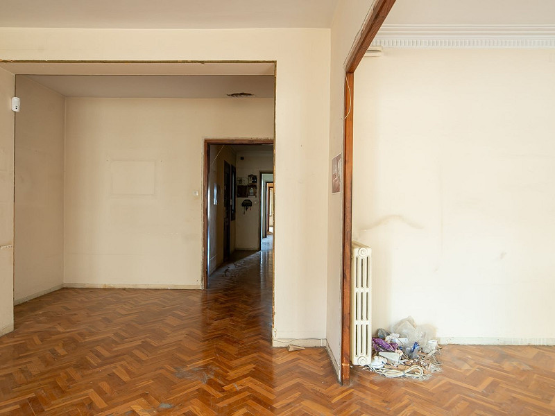 Elegante propiedad en finca clásica para reforma integral en Sant Gervasi – Galvany, Barcelona. Foto:  6