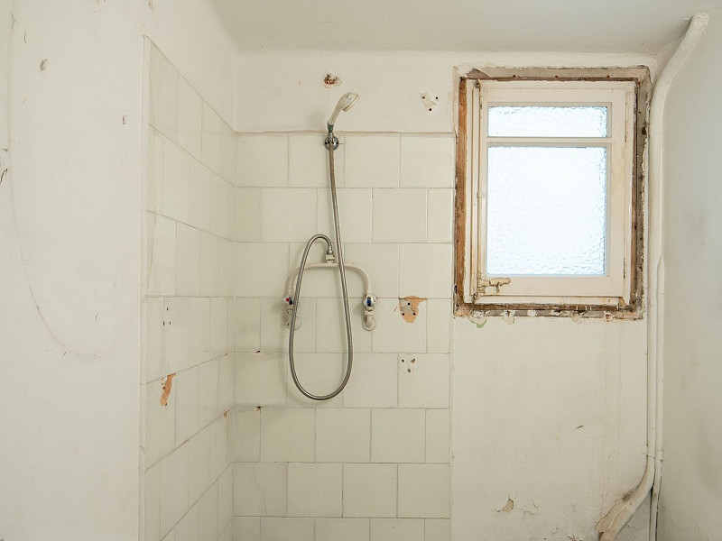 Elegante propiedad en finca clásica para reforma integral en Sant Gervasi – Galvany, Barcelona. Foto:  8