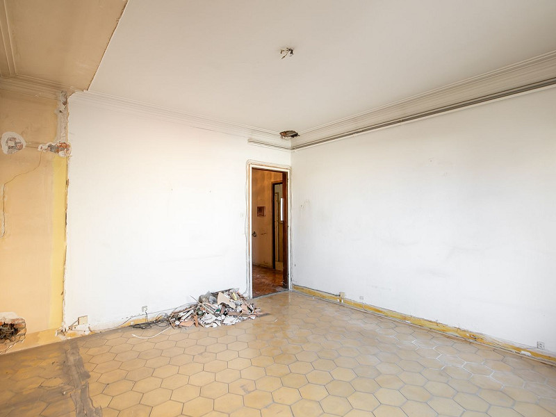 Elegante propiedad en finca clásica para reforma integral en Sant Gervasi – Galvany, Barcelona. Foto:  20