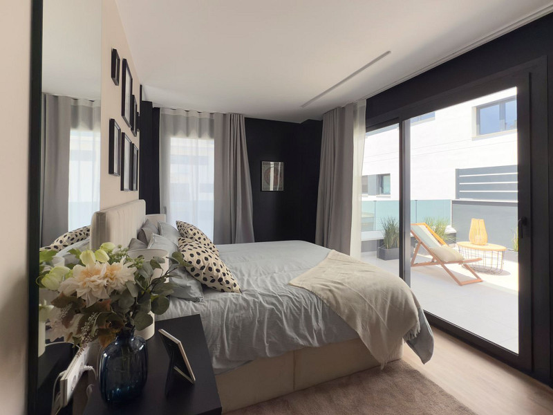 Новостройки с террасами, бассейном и общими зонами в Сант-Бой-де-Льобрегатю Барселона. Фото:  9