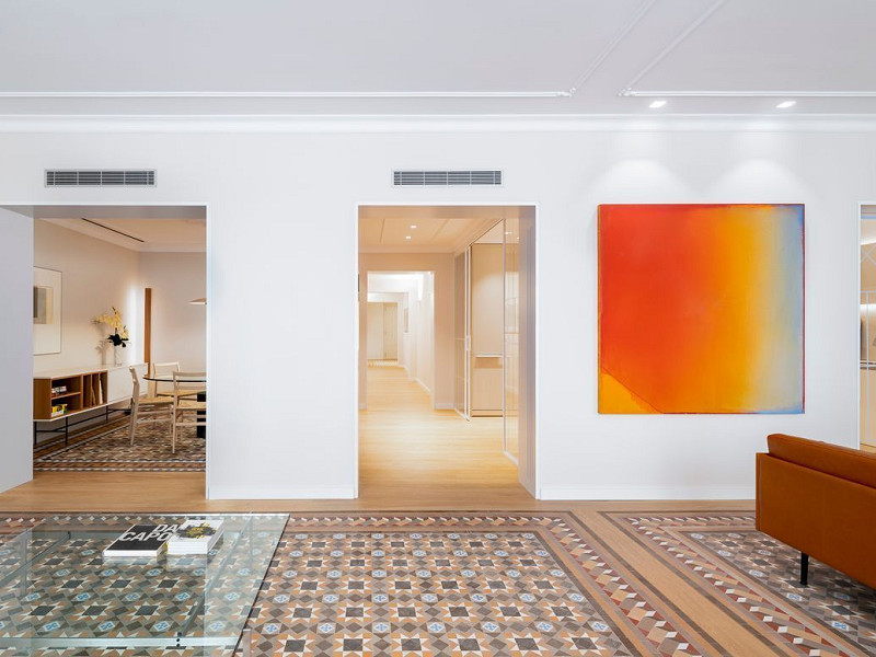 Piso de obra nueva en finca histórica frente al Port Vell, Barcelona. Foto:  11