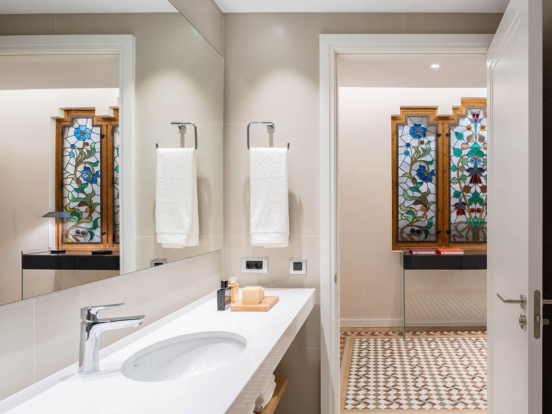 Piso de obra nueva en finca histórica frente al Port Vell, Barcelona. Foto:  26