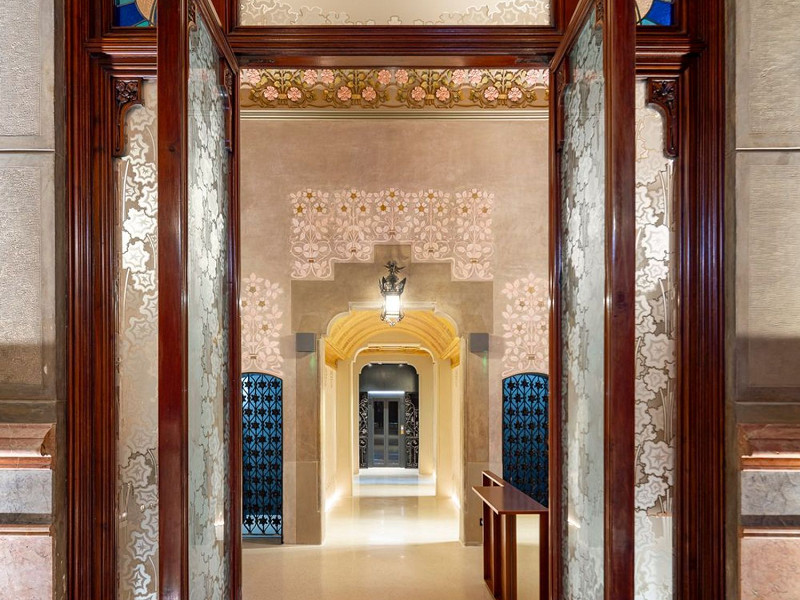 Piso de obra nueva en finca histórica frente al Port Vell, Barcelona. Foto:  37