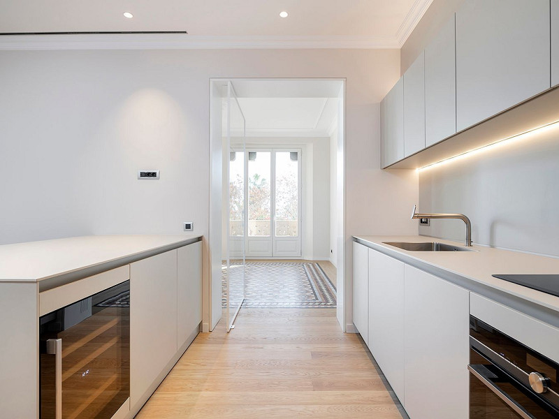 Piso de obra nueva con vistas al mar en Port Vell, Barcelona. Foto:  4