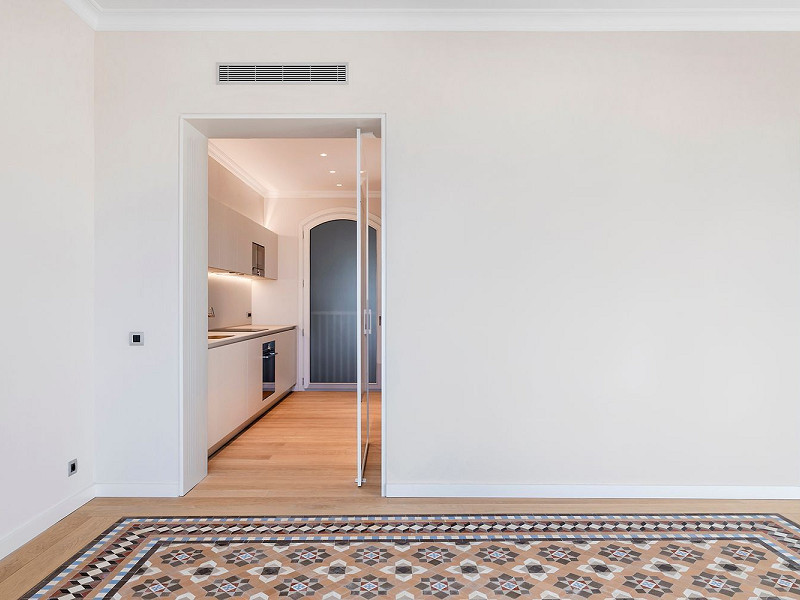 Piso de obra nueva con vistas al mar en Port Vell, Barcelona. Foto:  7