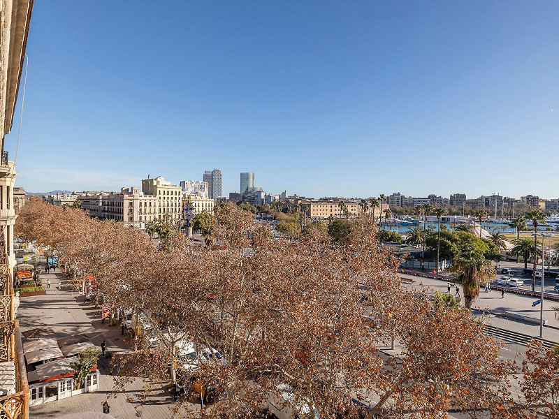 Piso de obra nueva con vistas al mar en Port Vell, Barcelona. Foto:  9