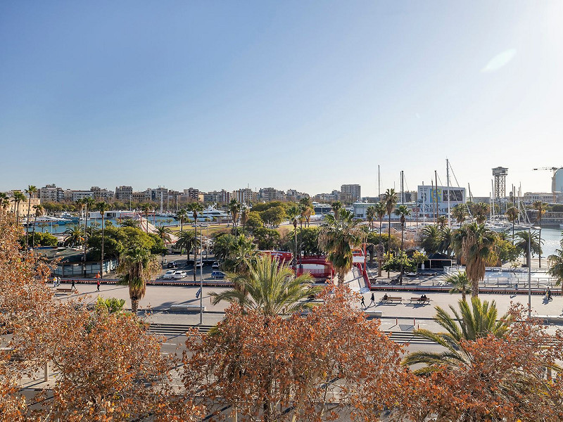 Piso de obra nueva con vistas al mar en Port Vell, Barcelona. Foto:  10