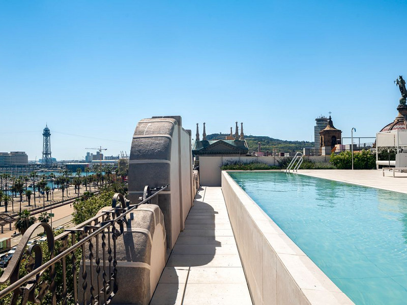 Apartamento de obra nueva singular con balcón histórico y vistas al mar en Port Vell, Barcelona. Foto:  28