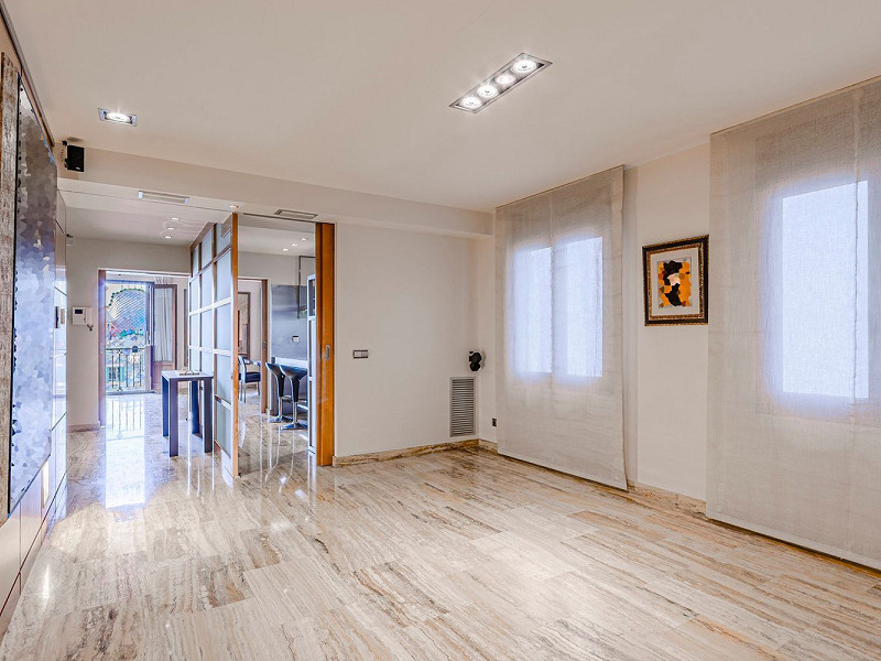 Vivienda con vistas directas a Casa Batlló en el Passeig de Gracia, Barcelona. Foto:  14
