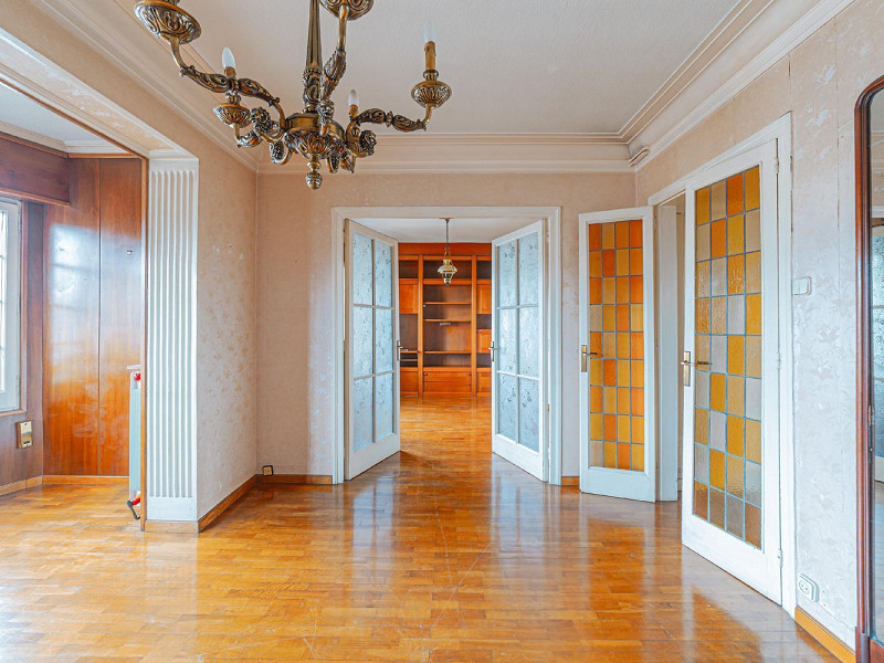 Piso luminoso de carácter clásico en l’Eixample, Barcelona. Foto:  2