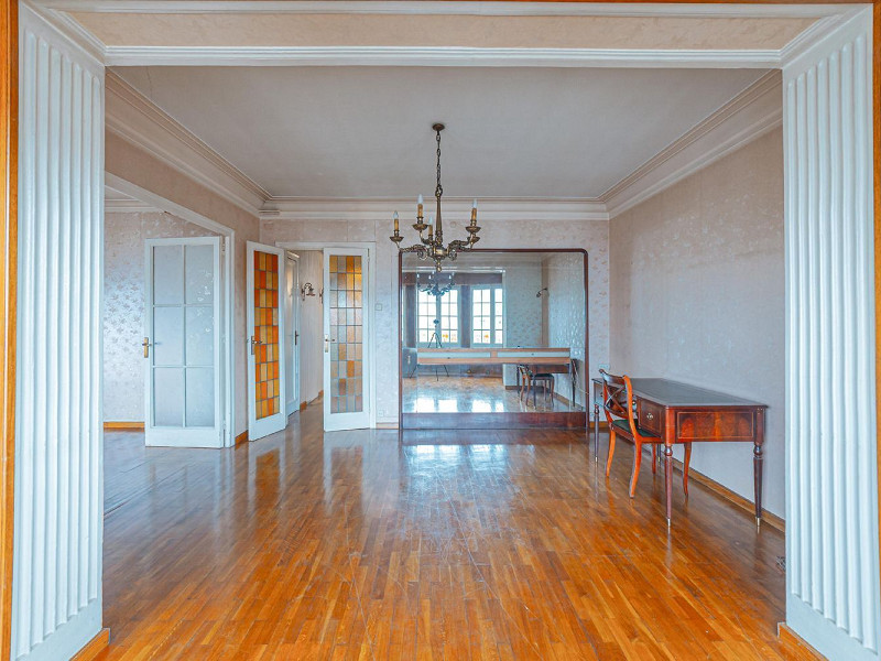 Piso luminoso de carácter clásico en l’Eixample, Barcelona. Foto:  5