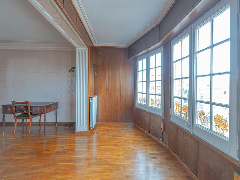 Piso luminoso de carácter clásico en l’Eixample, Barcelona. Foto:  9