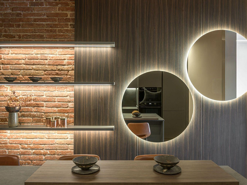 Piso rehabilitado de alto nivel en finca regia del Eixample, Barcelona. Foto:  9